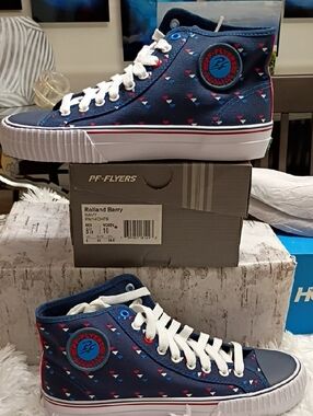 P.F. Flyers Rolland Berry Women's Sz 10 Sneakers 🆕